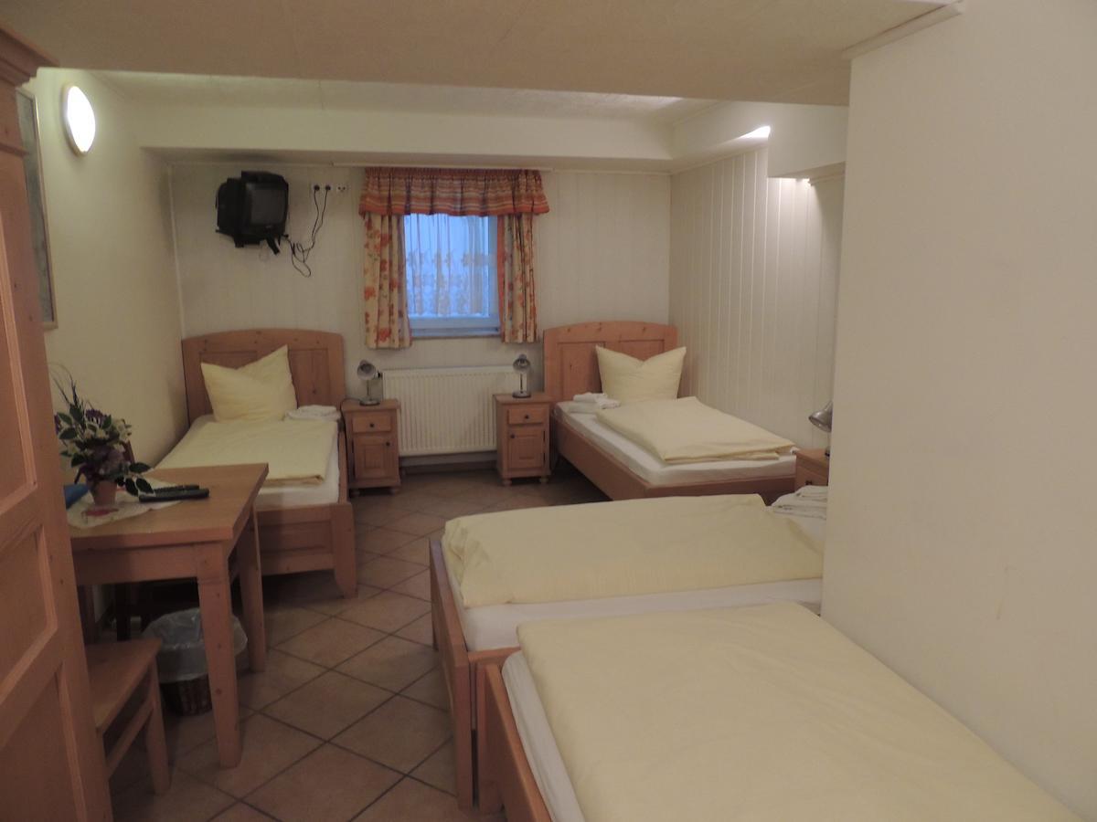 Отель Hotel-gasthof Eberherr 3*